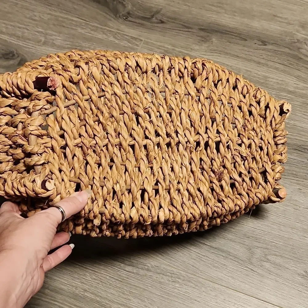 GUC Vintage Thick Woven Basket w/Branch Handles